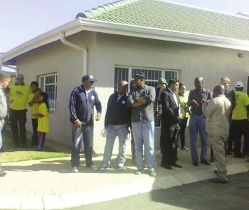 14-67-Minutes-of-Mandela-day3
