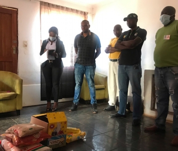 Donation-to-the-Kobedi-Family-during-1